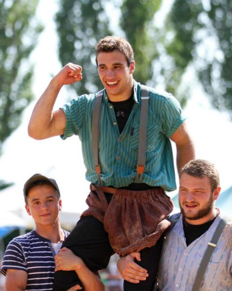 Lutte suisse: Le Boyard Steve Duplan décroche une couronne à la Fête fédérale